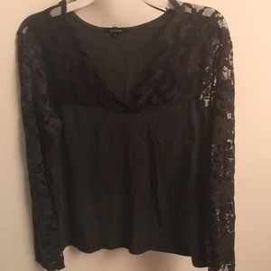 V neck top